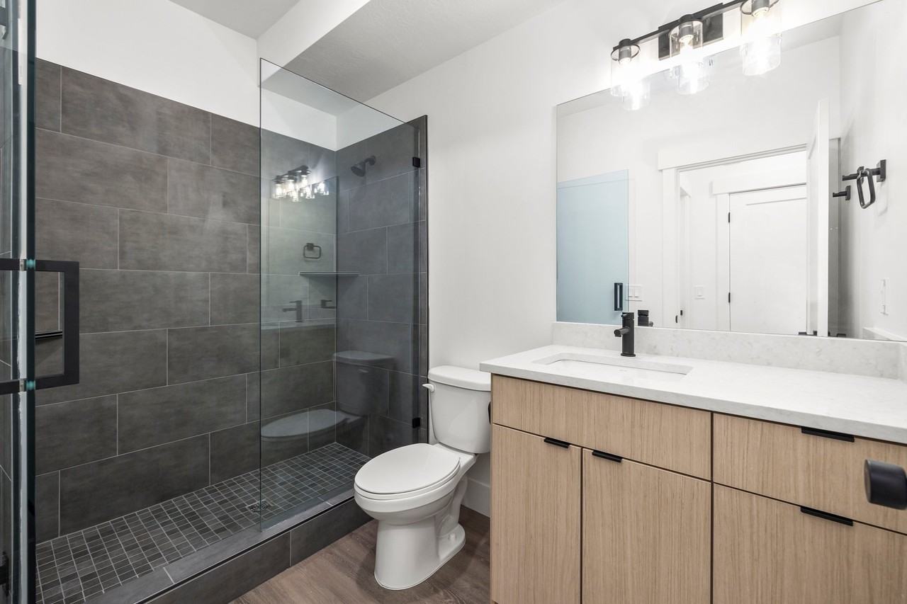 51 Nw #302 - Photo 7 of 9