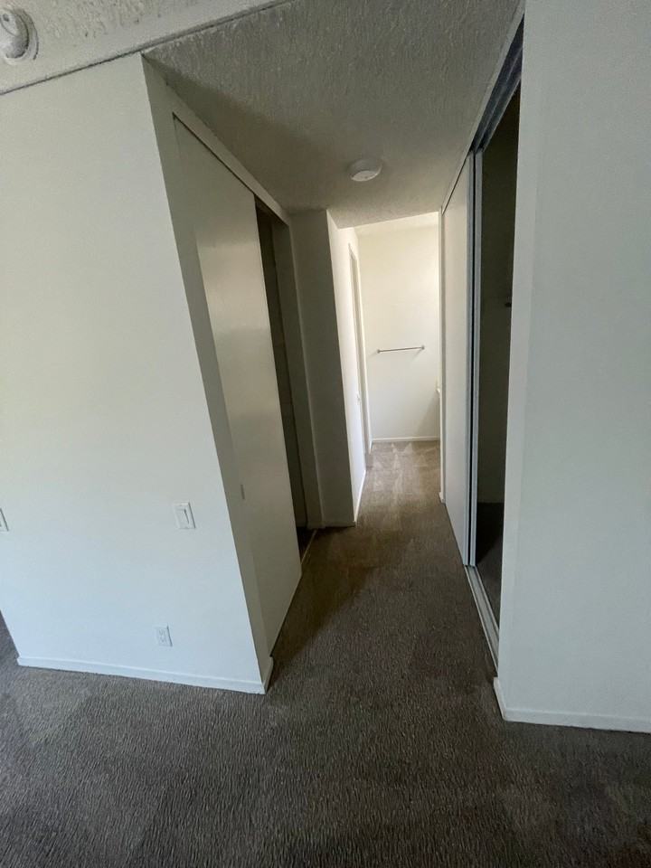 1840 Fairburn Ave #311 - Photo 7 of 11