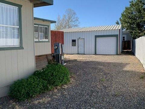 907 Garnet Ct - Photo 5 of 6