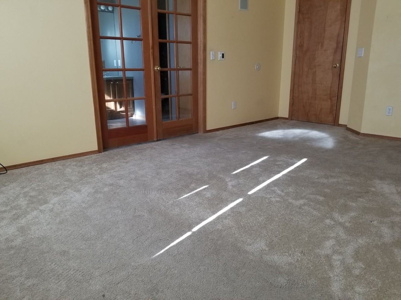1376 Coolcrest Dr - Photo 7 of 20