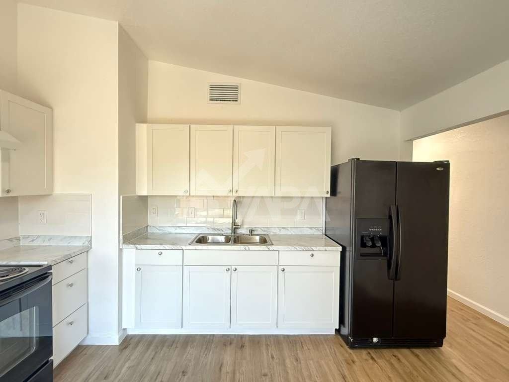 4002 Fire Sun - Photo 7 of 16