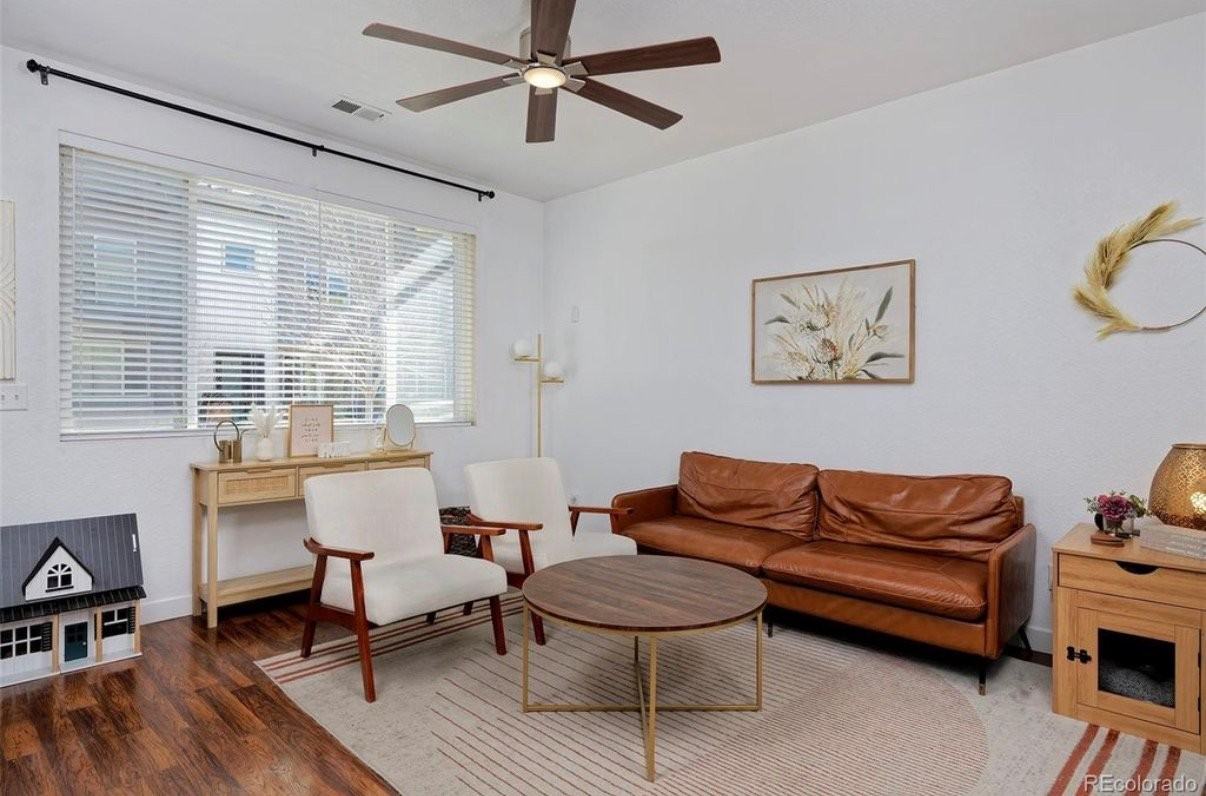 2053 W 67th Pl - Photo 3 of 20