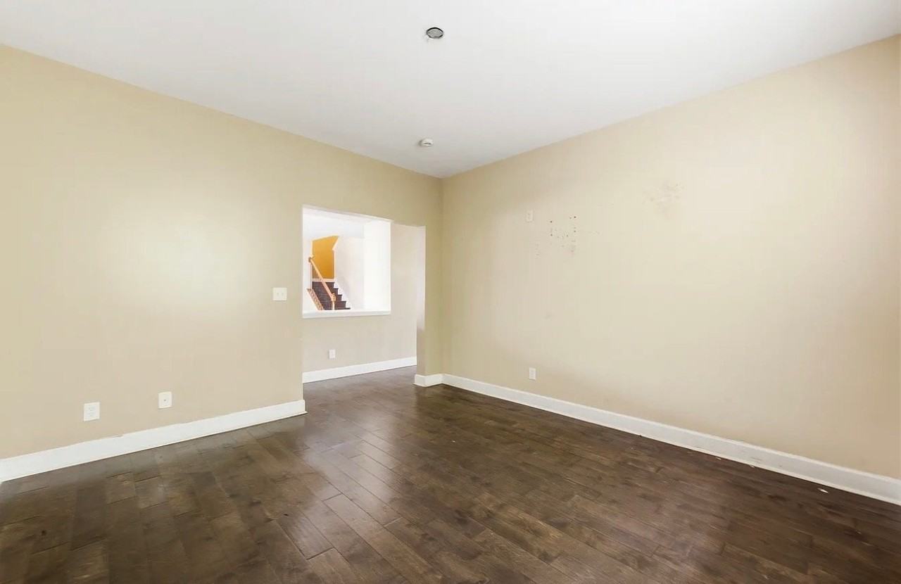 2882 Edgewater St Sw - Photo 4 of 20
