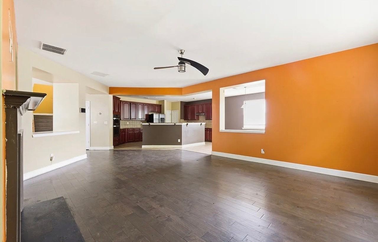 2882 Edgewater St Sw - Photo 7 of 20