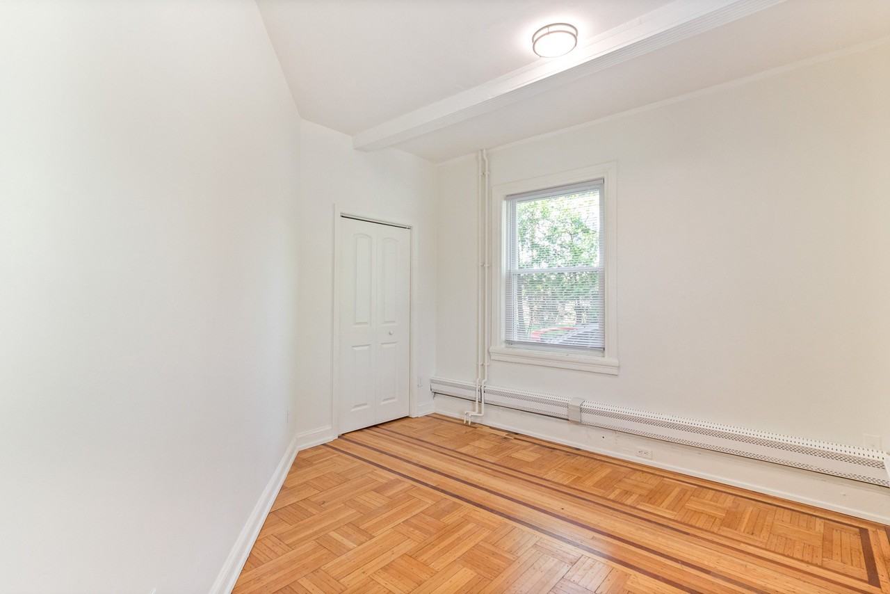 169 Waterman St #1 - Photo 5 of 11