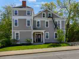featured image of 169 Waterman St #6