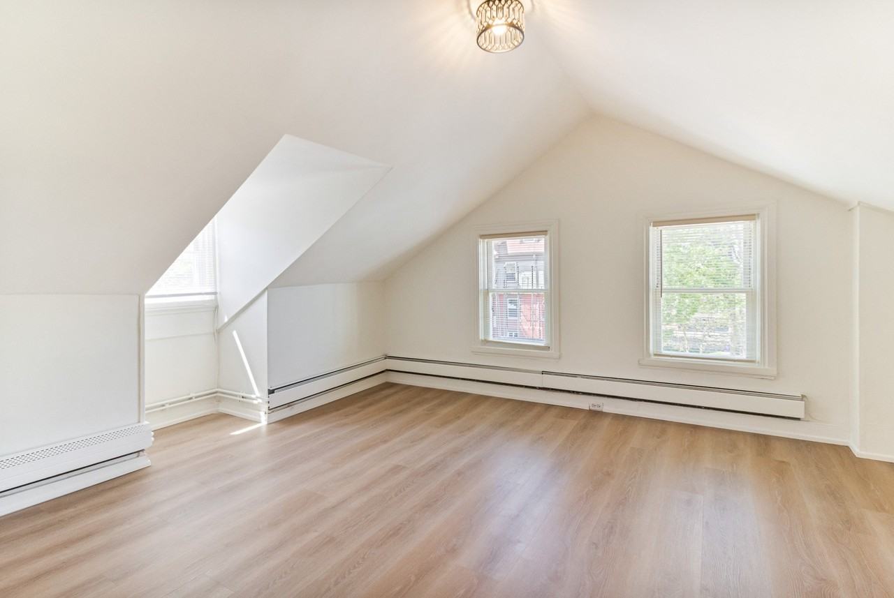 169 Waterman St #7 - Photo 7 of 13
