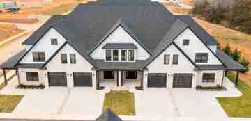 featured image of 1020 Easton Ct