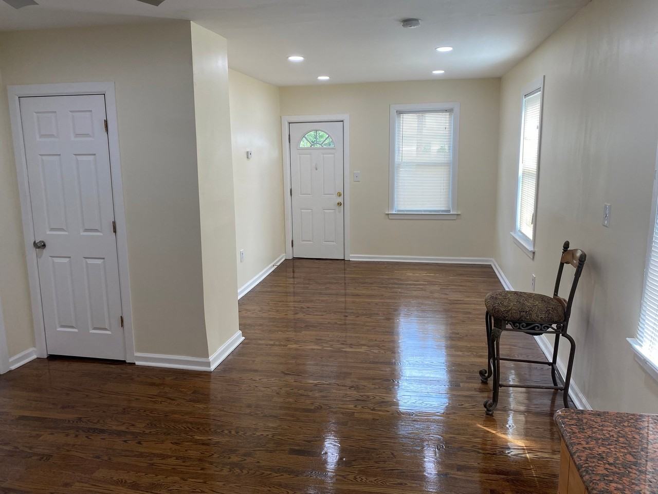 225 Columbus Ave #1stFL - Photo 2 of 10