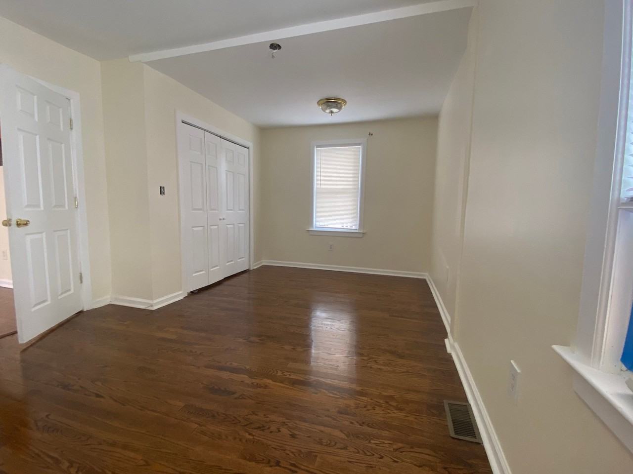 225 Columbus Ave #1stFL - Photo 6 of 10