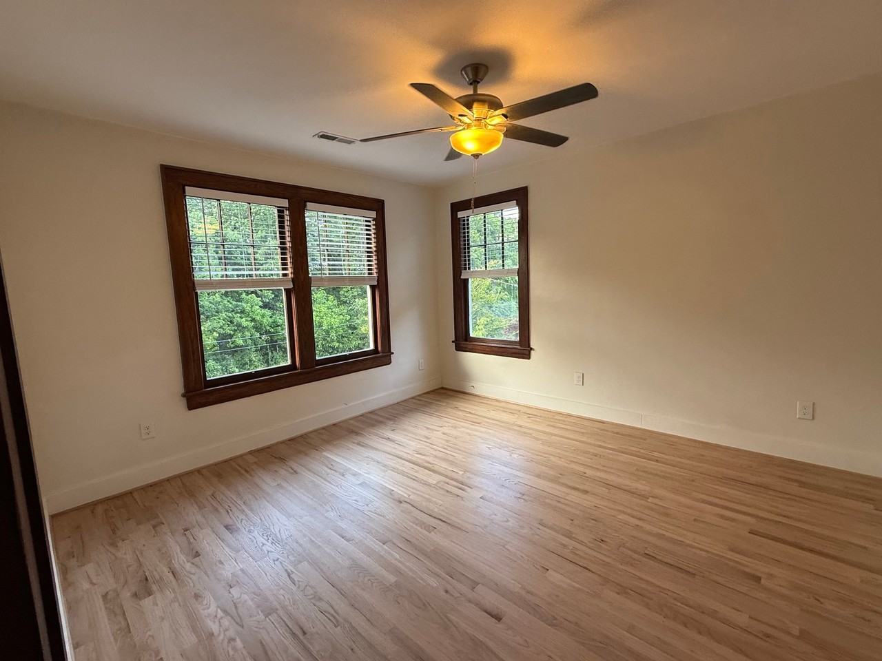 1234 Wasena Ave Sw #2 - Photo 4 of 16
