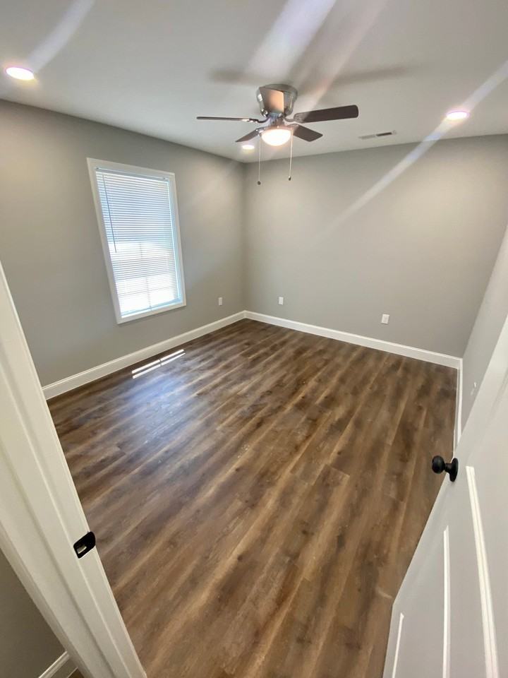 22037 Spidel Way - Photo 2 of 18