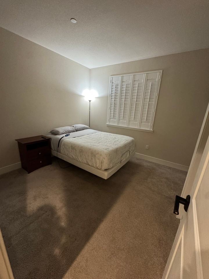 5494 Monte Vista Way - Photo 2 of 8