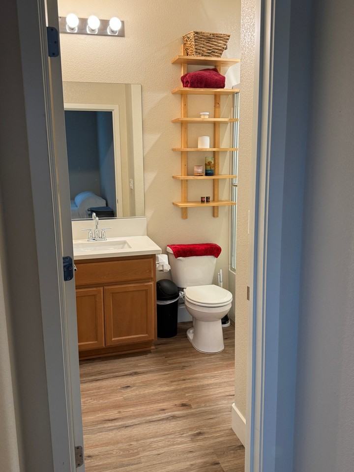 5494 Monte Vista Way - Photo 4 of 8