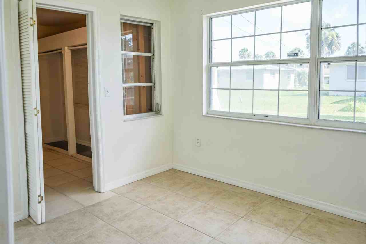 1796 Florence Ave - Photo 6 of 17