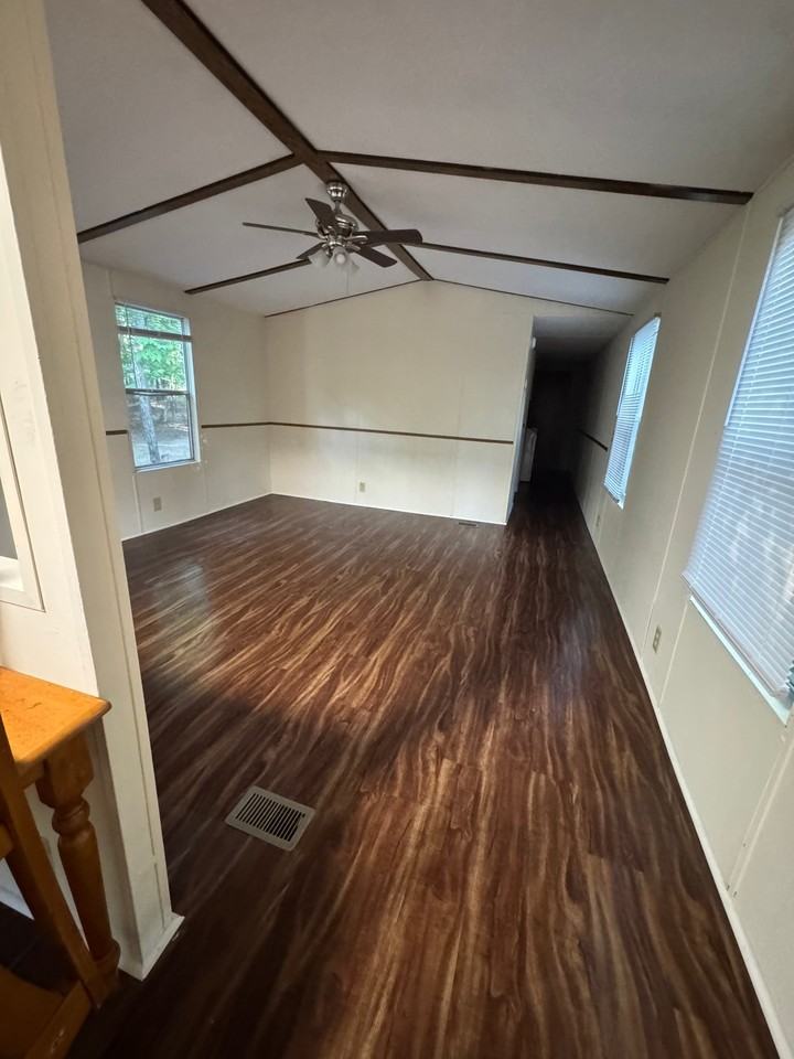 218 Fair Haven St - Photo 3 of 17