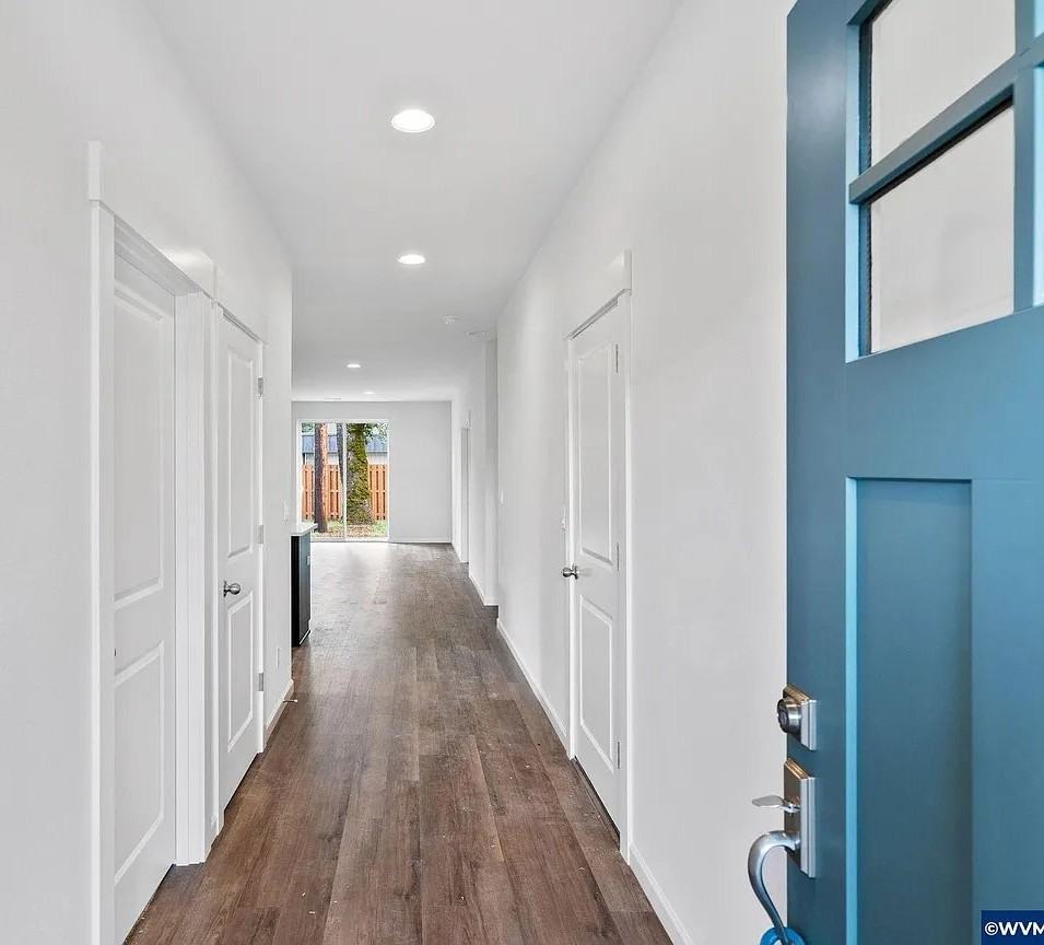 9288 Hope Ave Ne - Photo 7 of 15