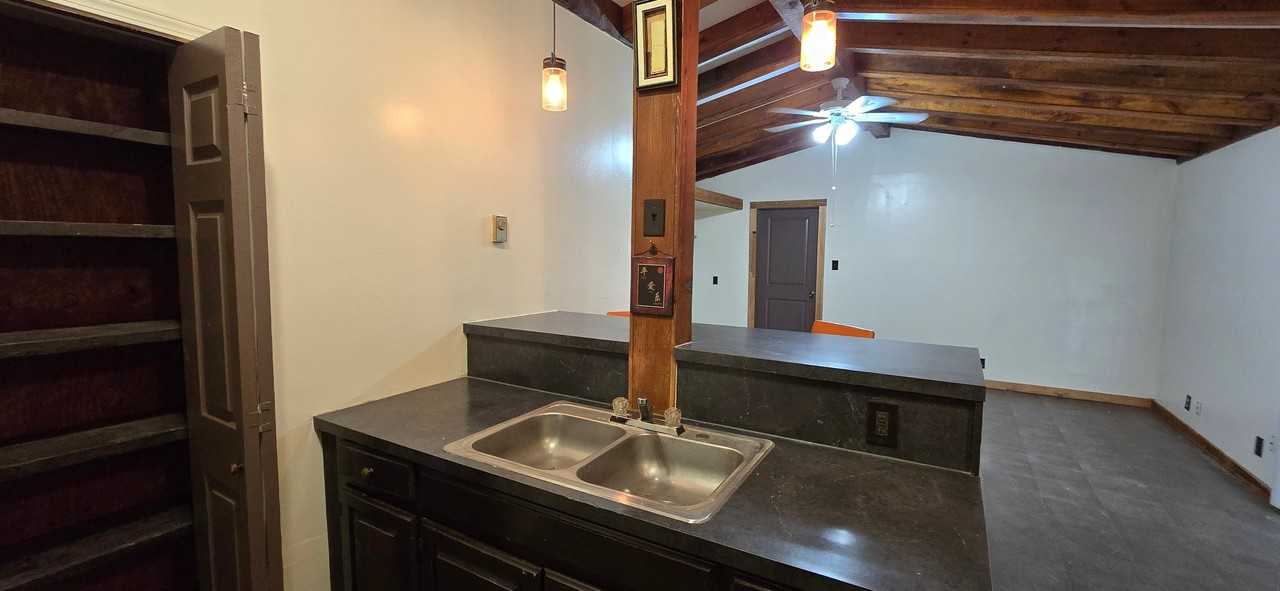 1709 E Sioux Rd #B - Photo 7 of 23