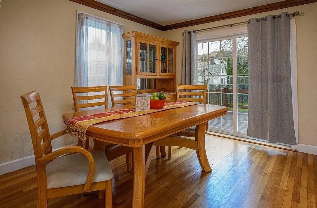 6 W Hawley St - Photo 3 of 16