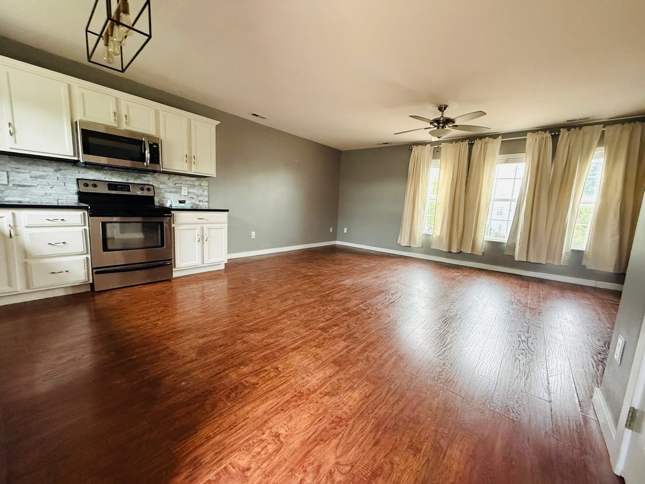 1733 Sw 32nd Ln - Photo 5 of 14