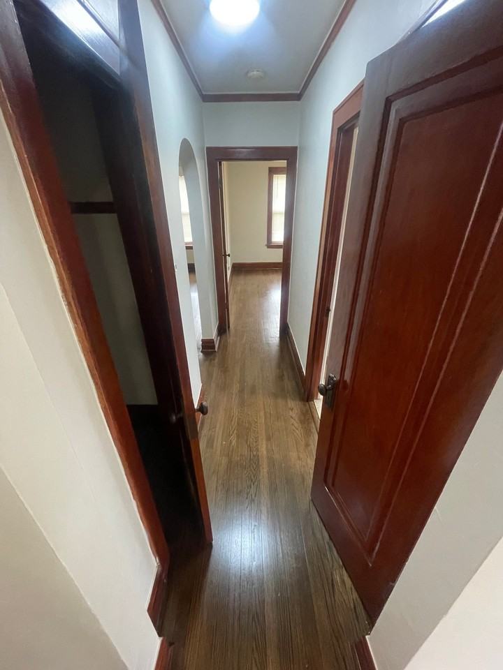 4958 W Crystal St #1 - Photo 2 of 12