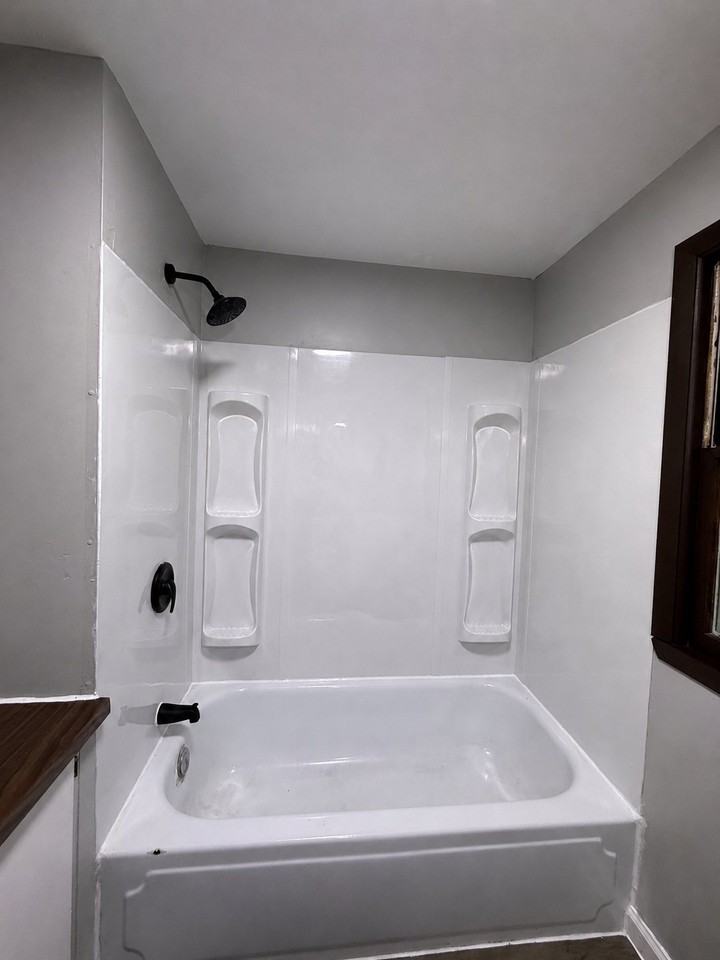 142 Western Ave - Photo 5 of 9