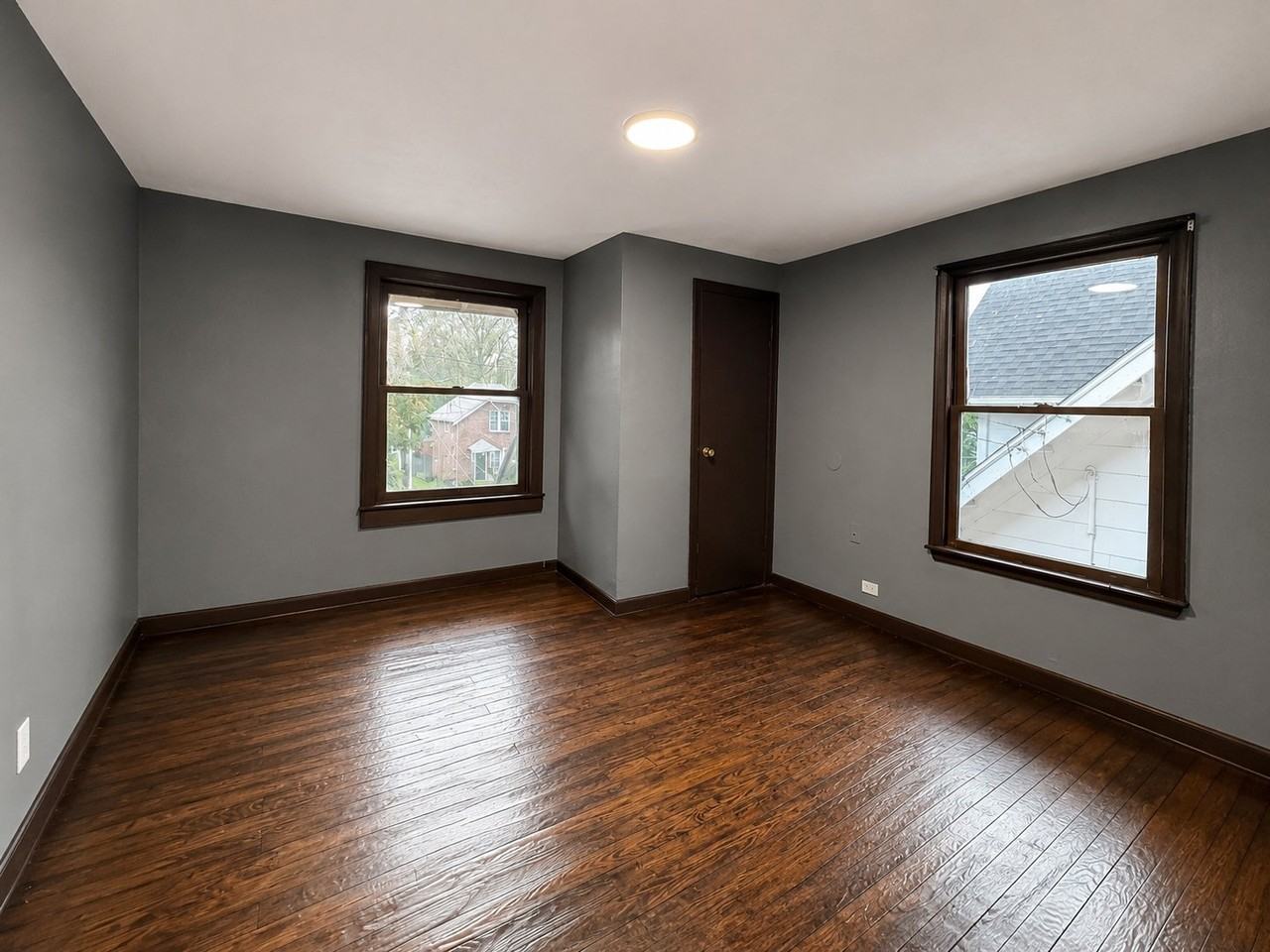 142 Western Ave - Photo 7 of 9