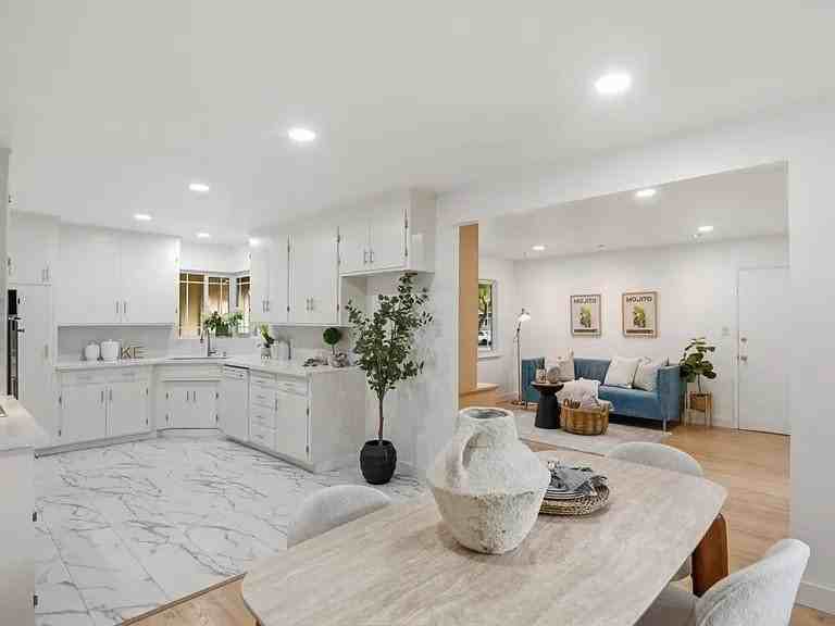1985 Minna Way - Photo 7 of 18