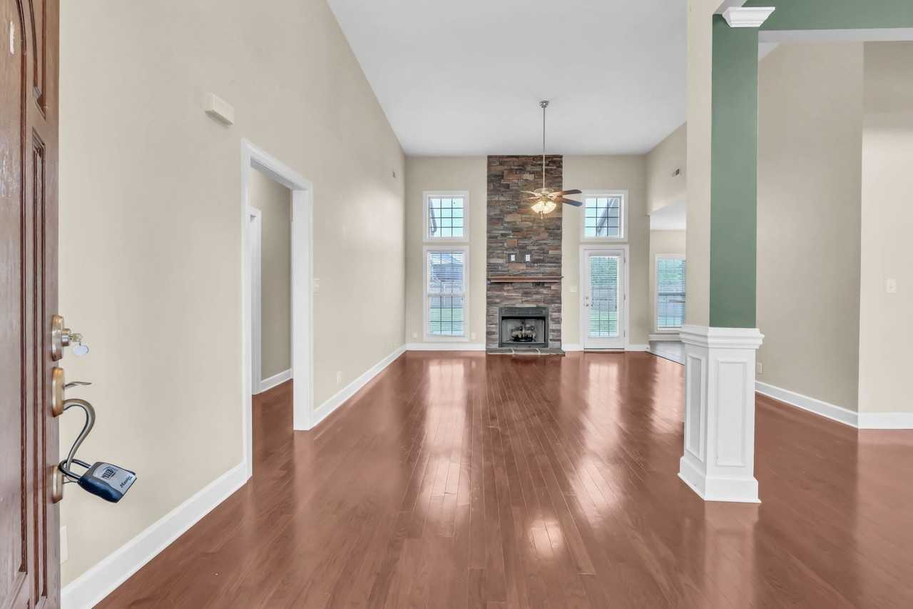 3636 Prestwicke Pl - Photo 4 of 33