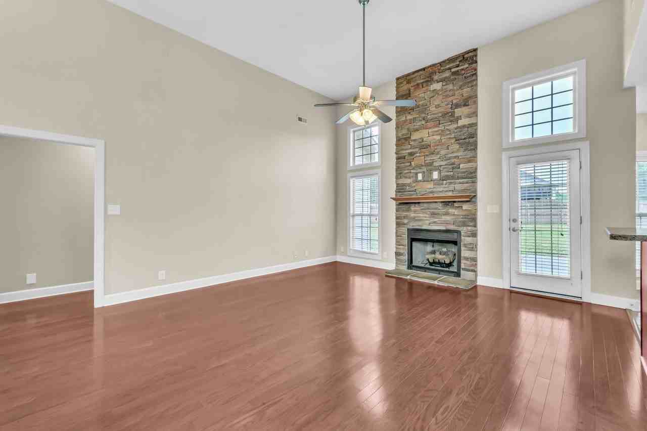 3636 Prestwicke Pl - Photo 5 of 33