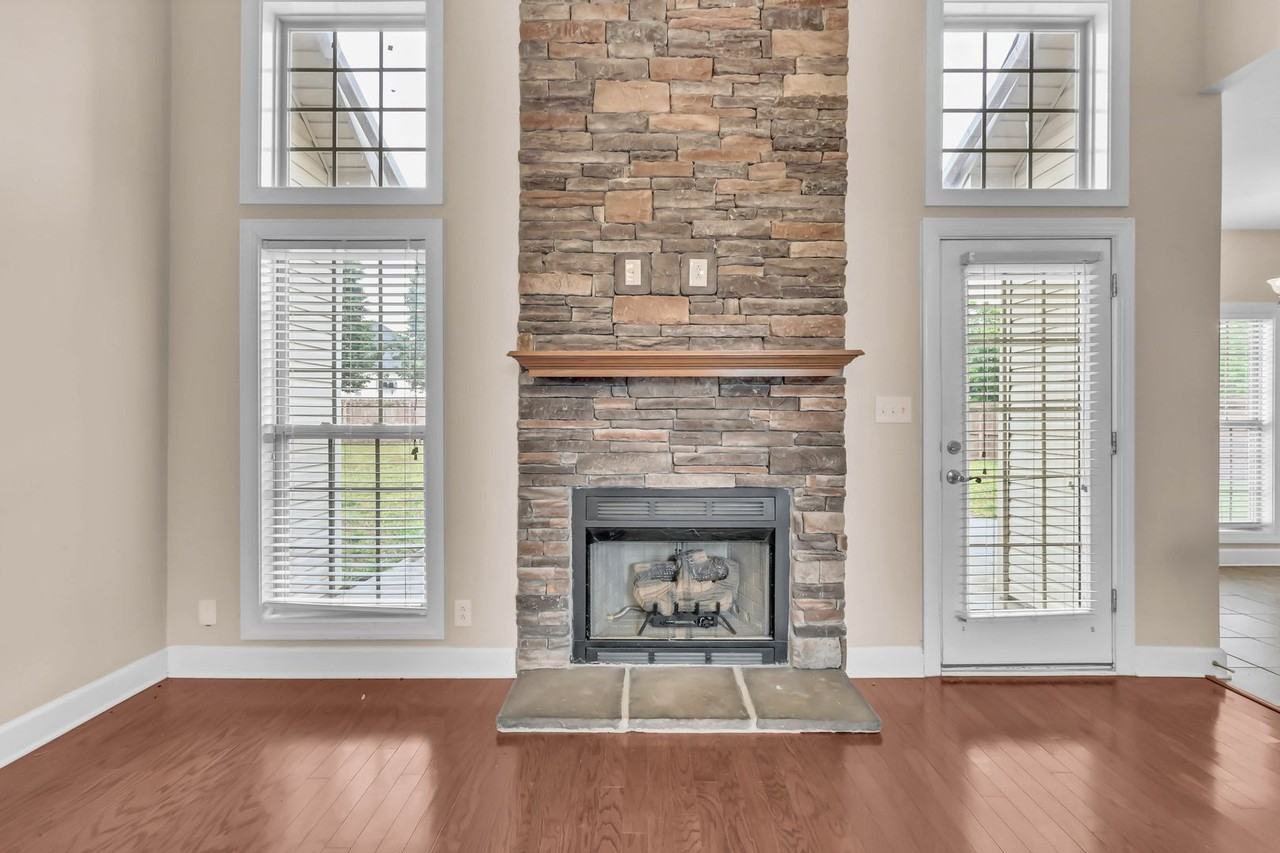 3636 Prestwicke Pl - Photo 7 of 33