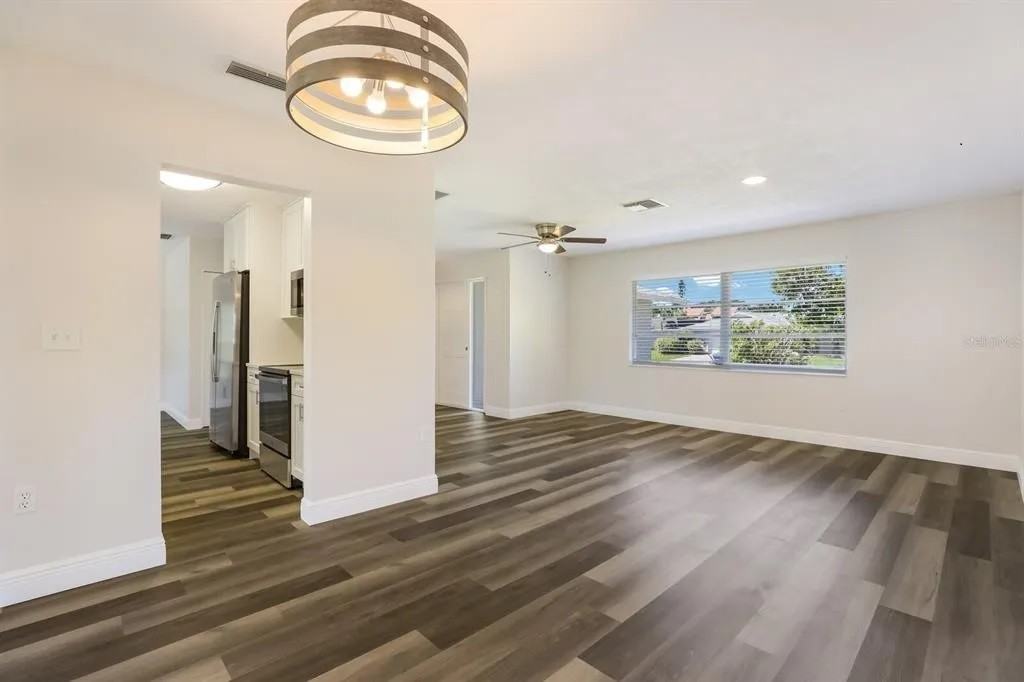 3427 Riviera Dr #NA - Photo 6 of 26