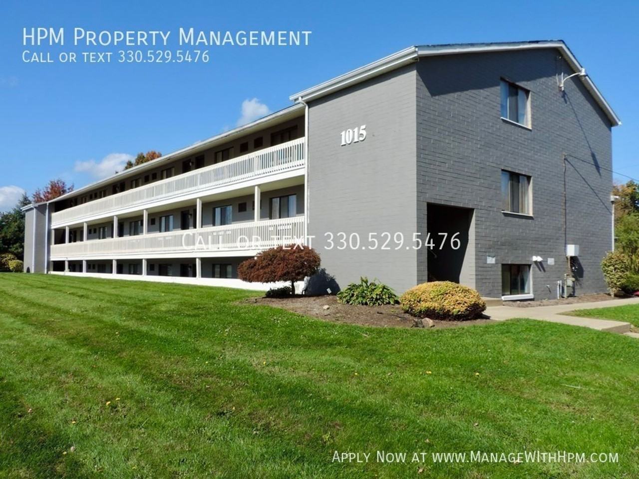 1017 Howe Ave #22