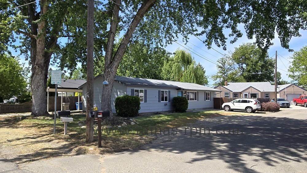 4107 N Vera St #NA - Photo 2 of 14