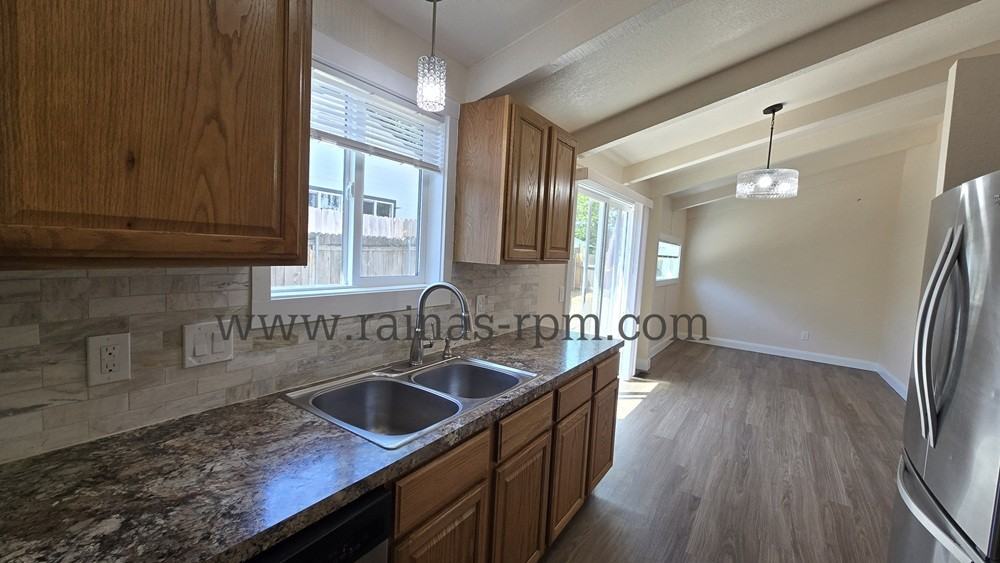 4107 N Vera St #NA - Photo 5 of 14