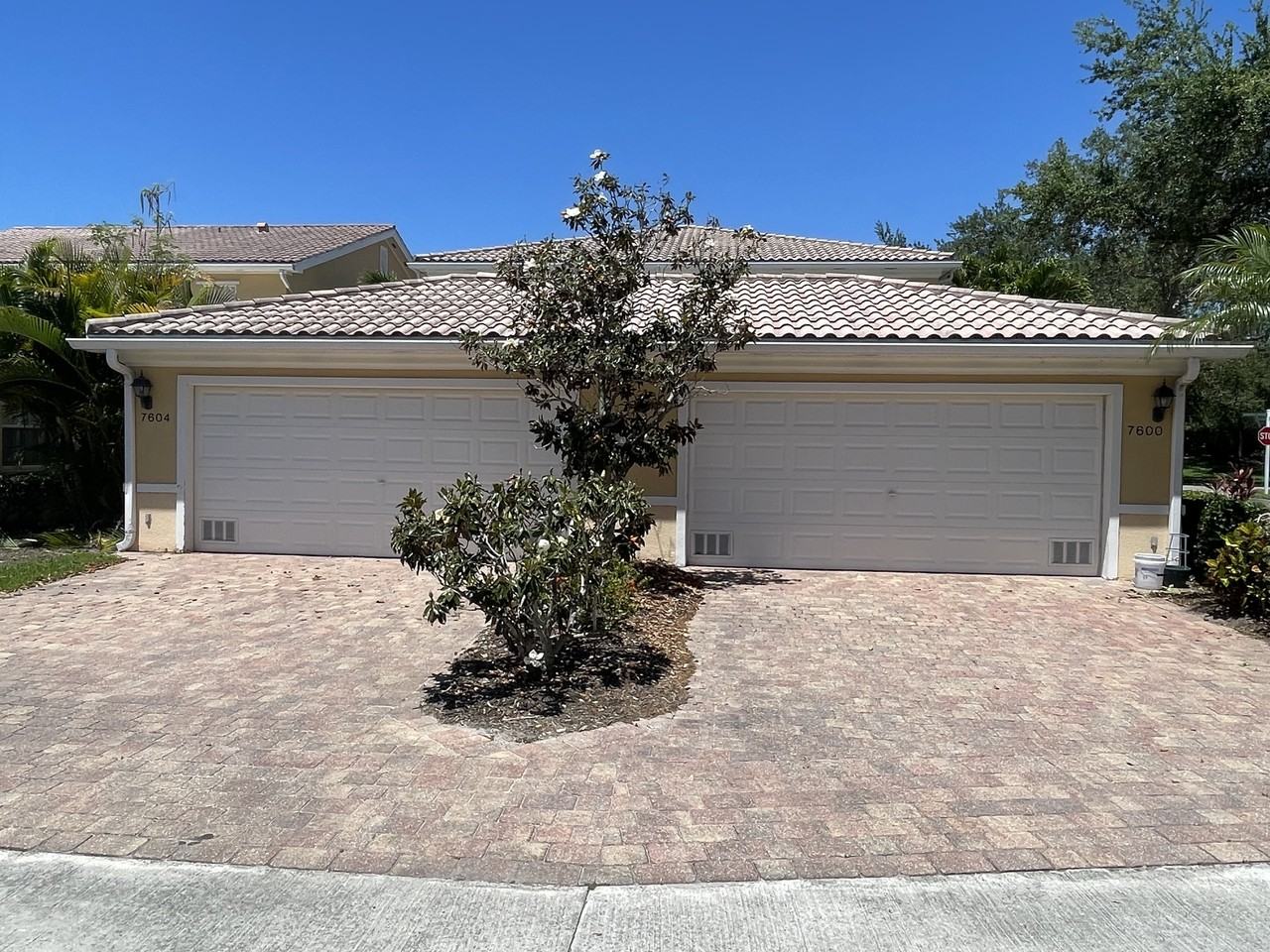 7604 Andora Dr #7604 - Photo 6 of 44