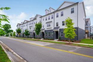 3227 Aberdeen Row - Photo 1 of 1