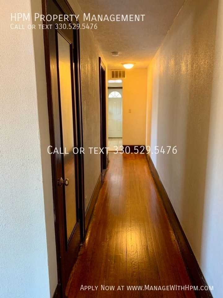 1348 Cleveland Ave Nw #3 - Photo 2 of 9