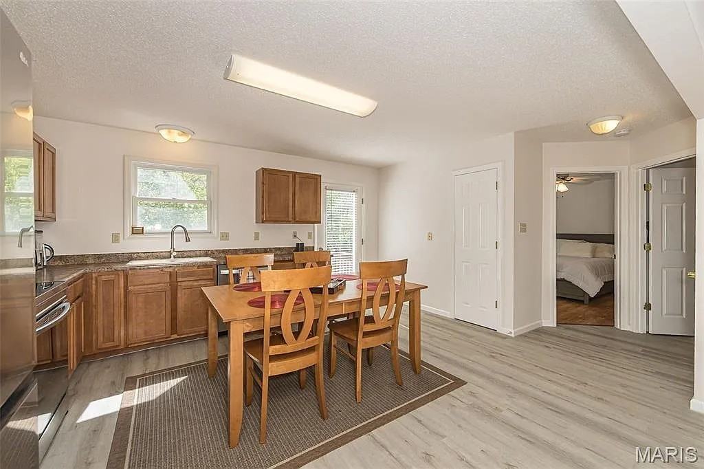 1079 Goss Ct #NA - Photo 3 of 17