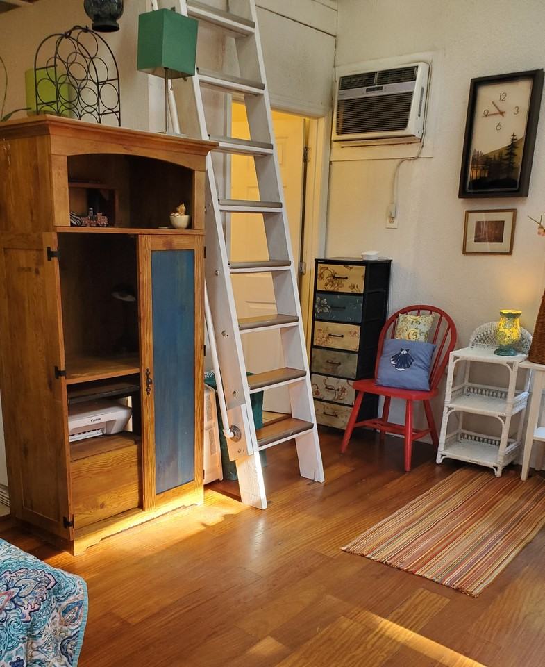 1653 Bravo Dr #NA - Photo 4 of 30