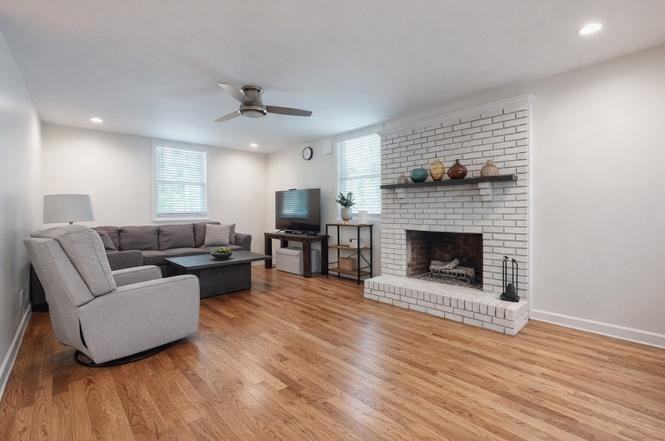 6705 Fleetwood Dr #NA - Photo 6 of 12