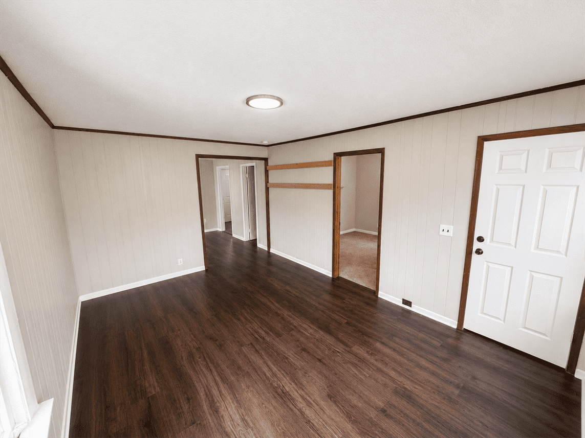 578 Dearborn Ave #1 - Photo 5 of 13