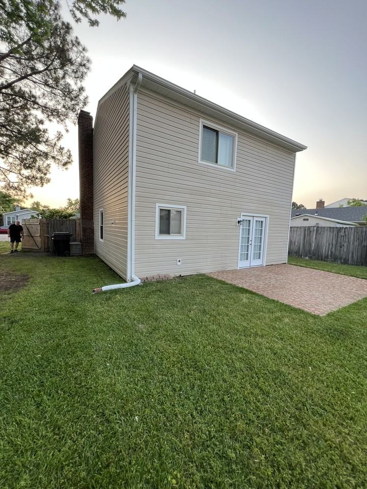 3849 Sunstream Pkwy #NA - Photo 3 of 20