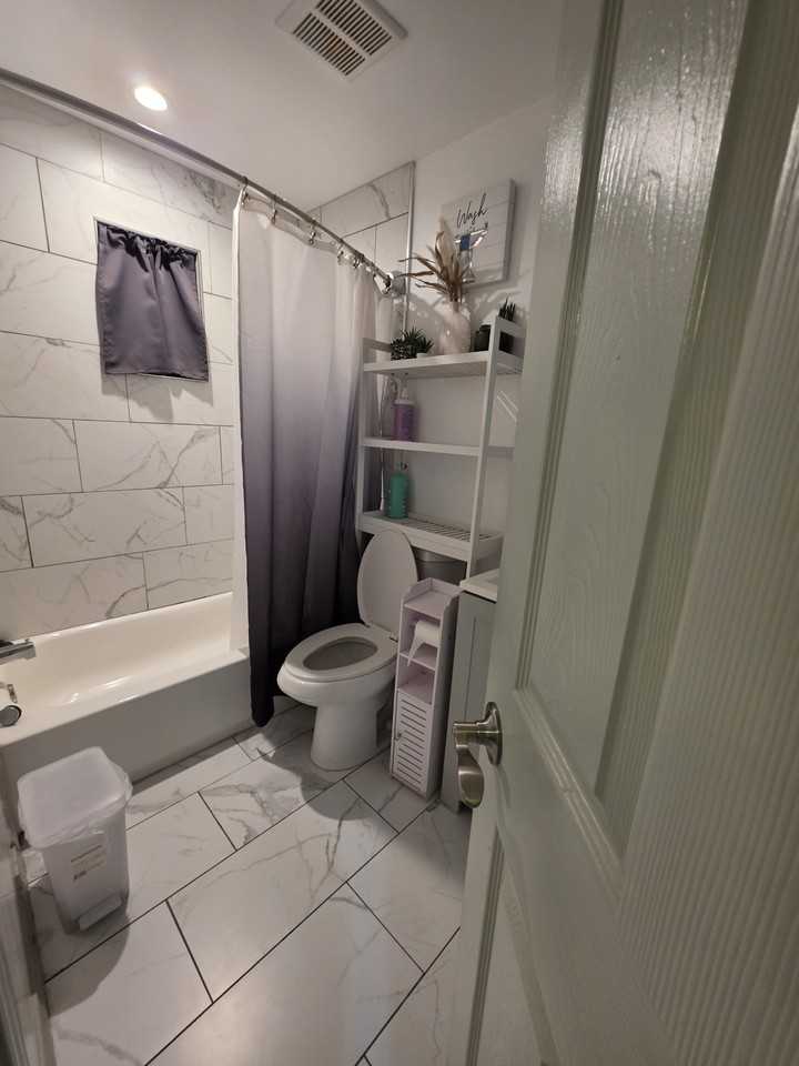 124 1/2 E 135th St #A - Photo 6 of 11