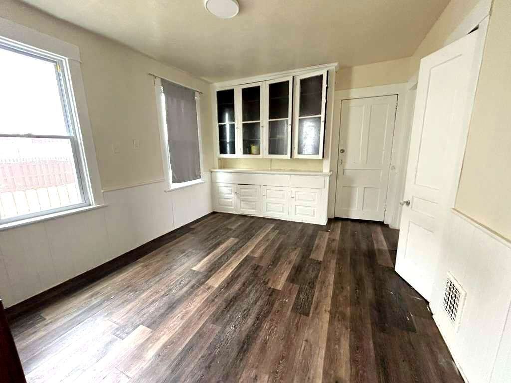76 Chester St #1 - Photo 4 of 11