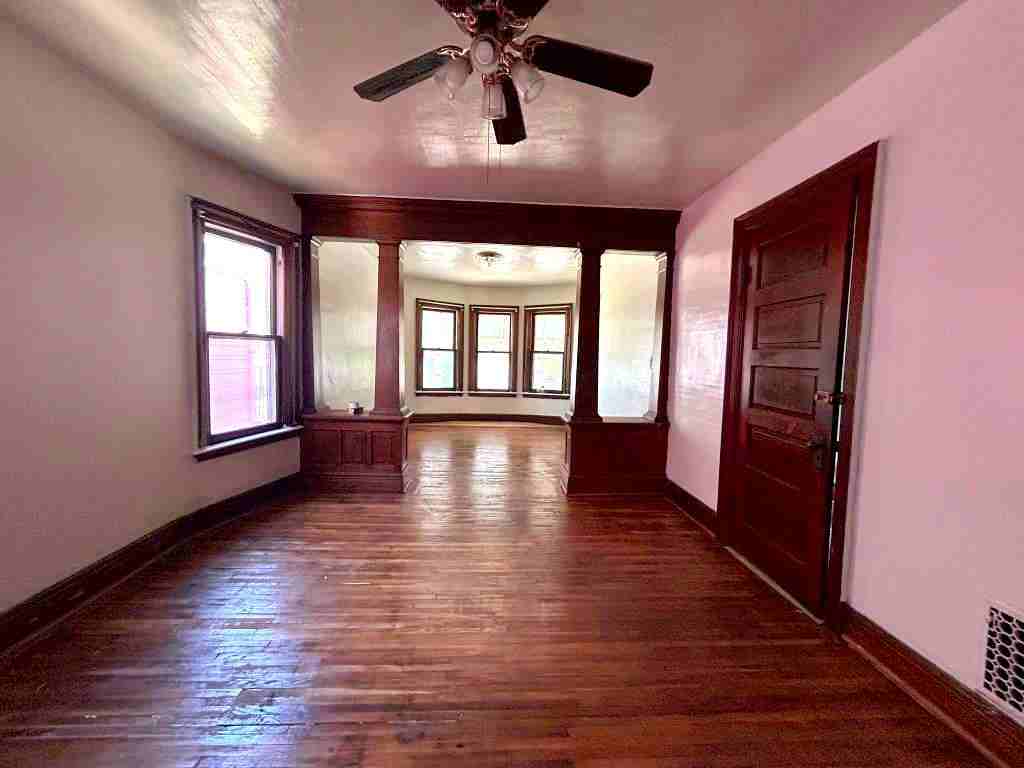 408 Winslow Ave #2 - Photo 6 of 10