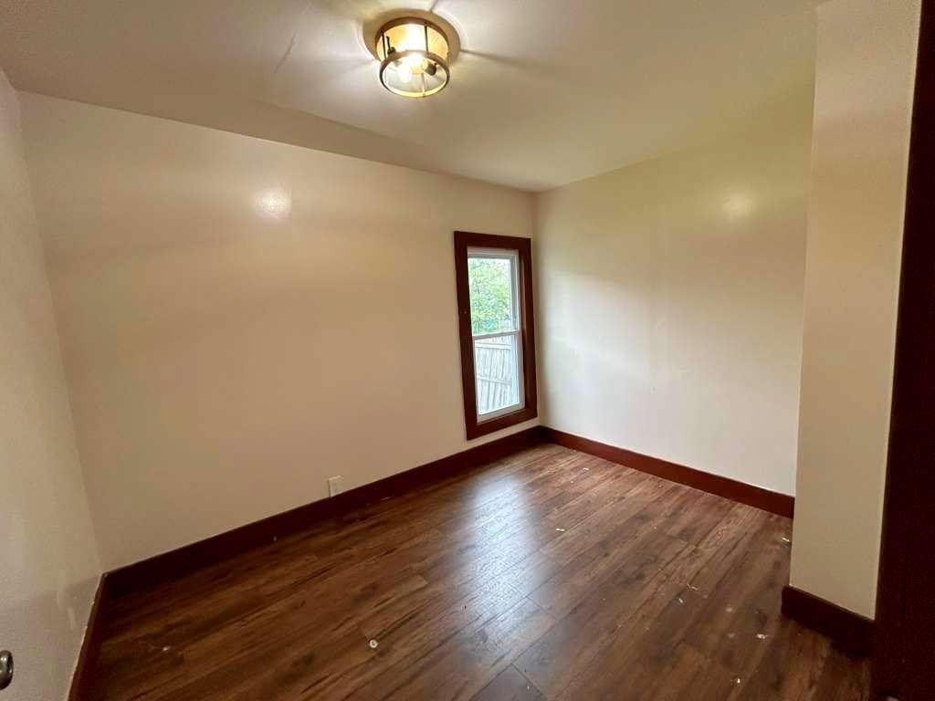 102 Wildwood Pl #1 - Photo 5 of 13