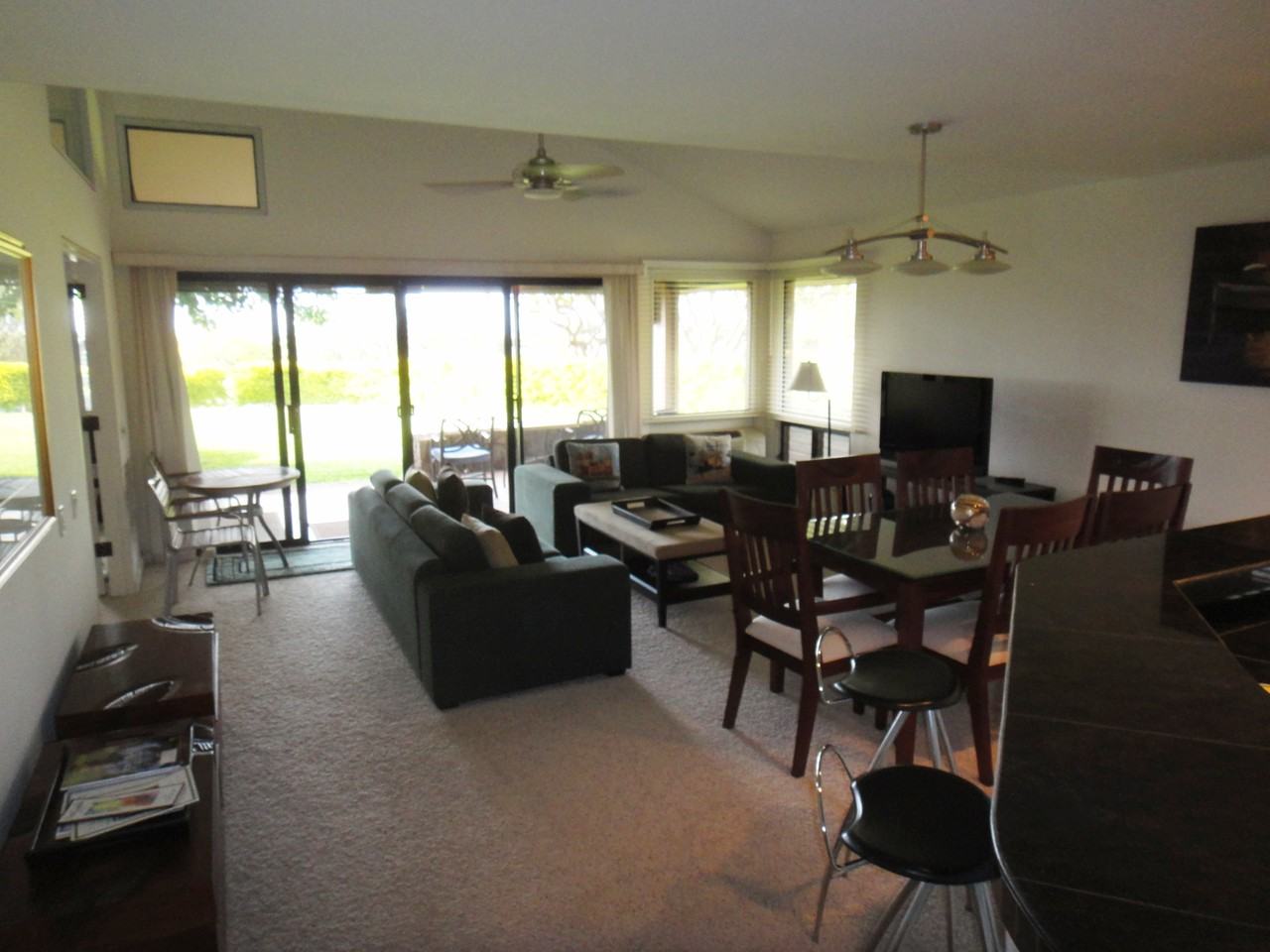 50 Puu Anoano St #1701 - Photo 2 of 8