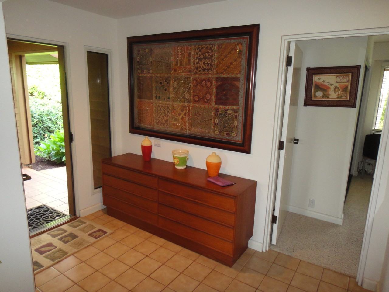 50 Puu Anoano St #1701 - Photo 4 of 8