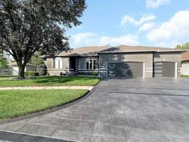featured image of 1755 E Tiara Pines St #NA